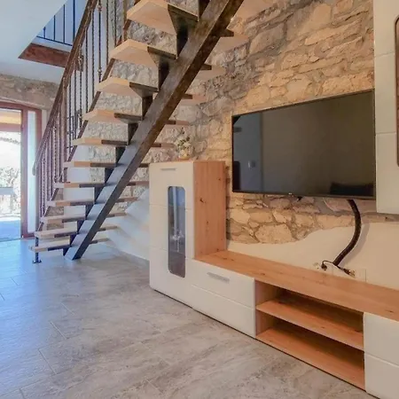 Ferienwohnung Fur 3 Personen Ca 40 Qm In Novigrad, Istrien Istrische Riviera - B61622 Apartman